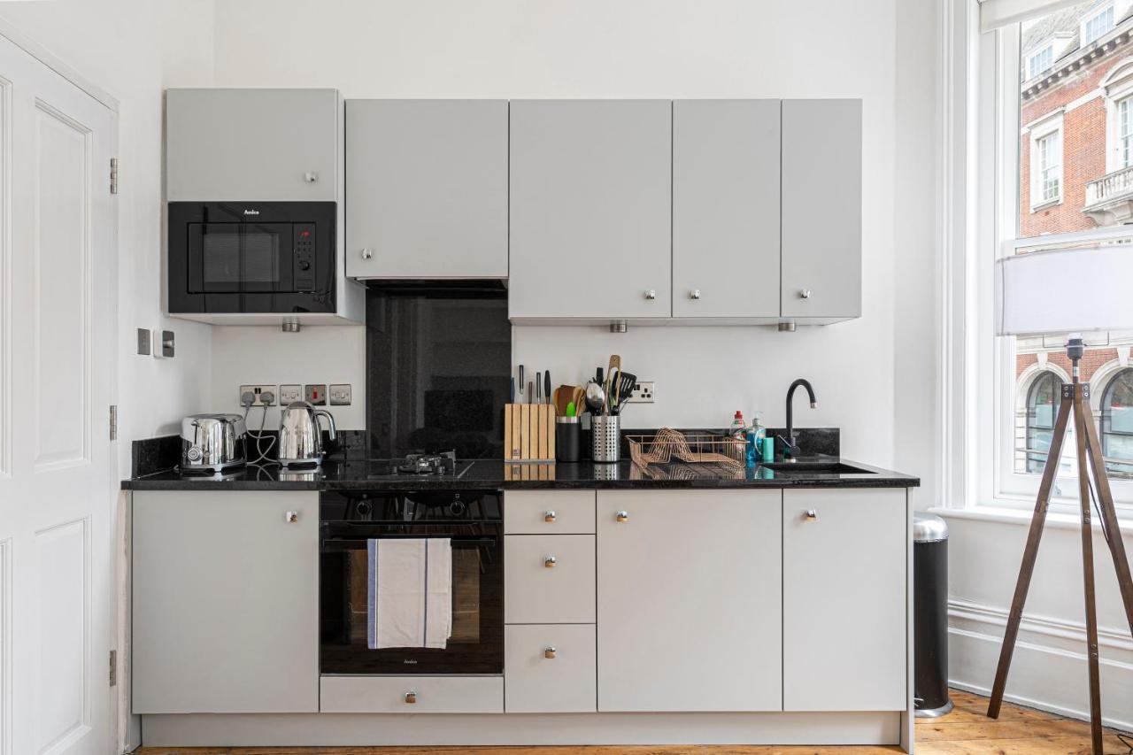 Chic Apartment Near Kensington Palace Londres Exterior foto